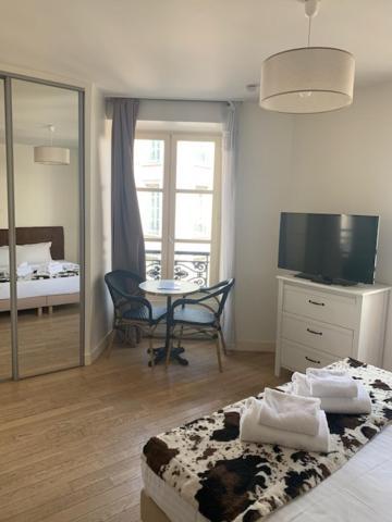 Lovely Parisien Apartment Екстер'єр фото
